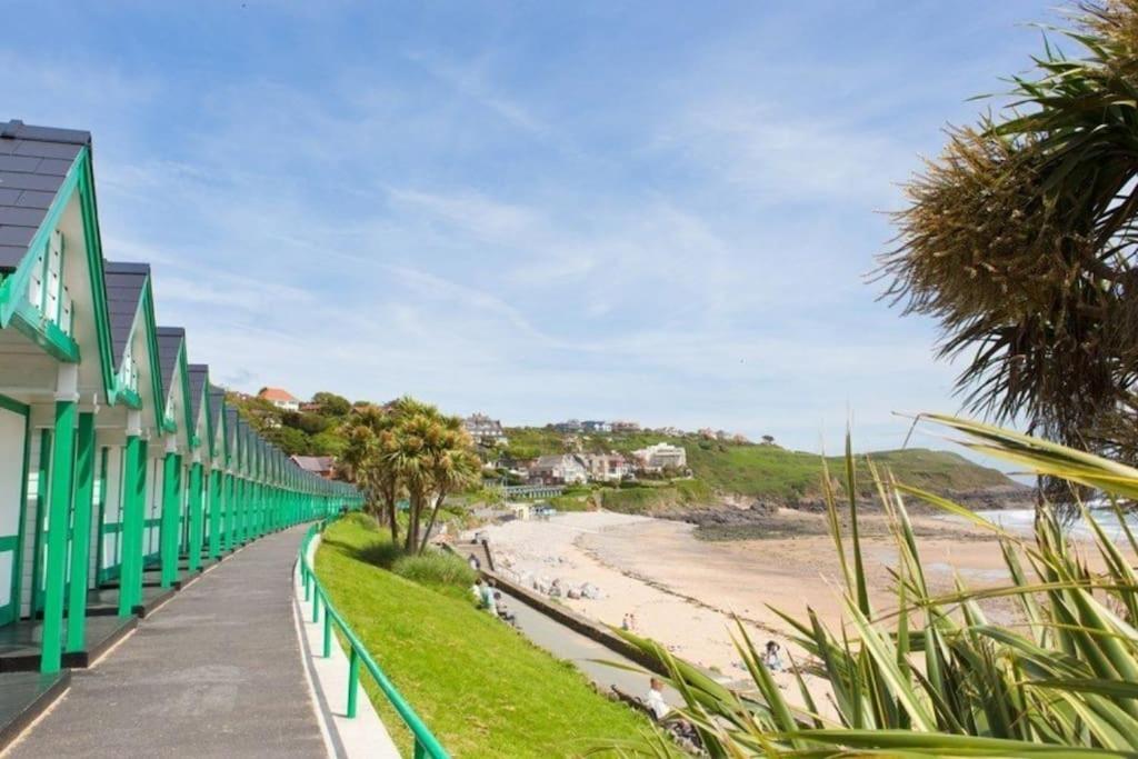 Mumbles - Modern Apartment With Panoramic Sea Views Oystermouth Exterior foto
